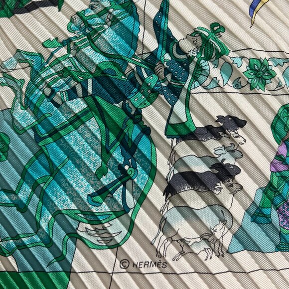 Hermes Fantaisies Indiennes Silk Plisse Scarf Loic Dubigeon 1986 VIntage Ivory - Picture 16 of 16